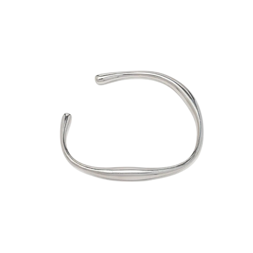 Curve Bracelete